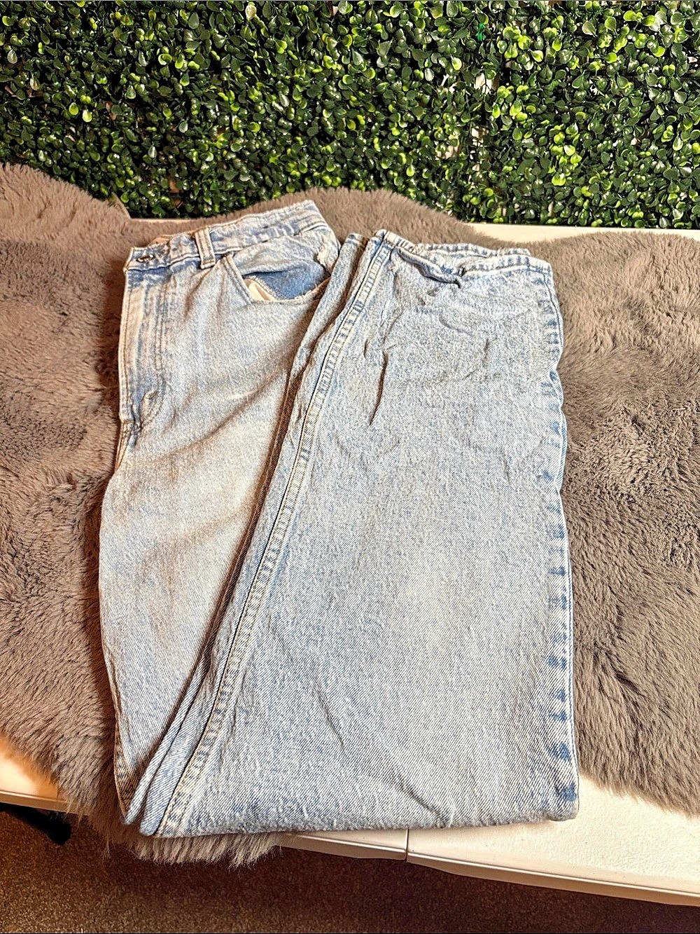 Abercrombie & Fitch The '90s Straight Ultra High Rise Curve Love Jeans Size 6